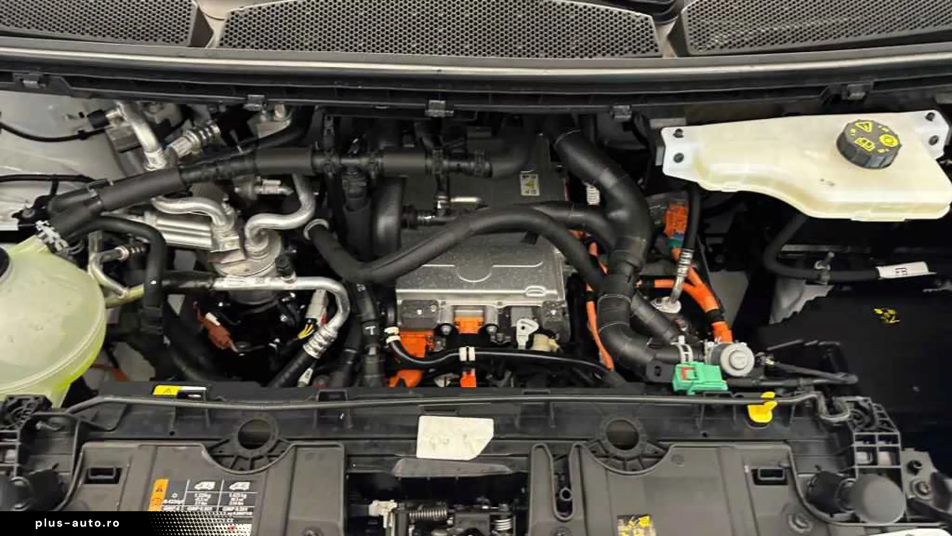 Volkswagen T7 Caravelle e-Caravelle LR 9S NAV CAM