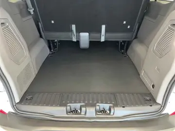 Volkswagen T7 Caravelle e-Caravelle LR 9S NAV CAM