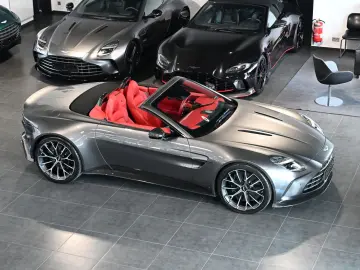 ASTON MARTIN V8 Vantage Roadster Magnetic Silver
