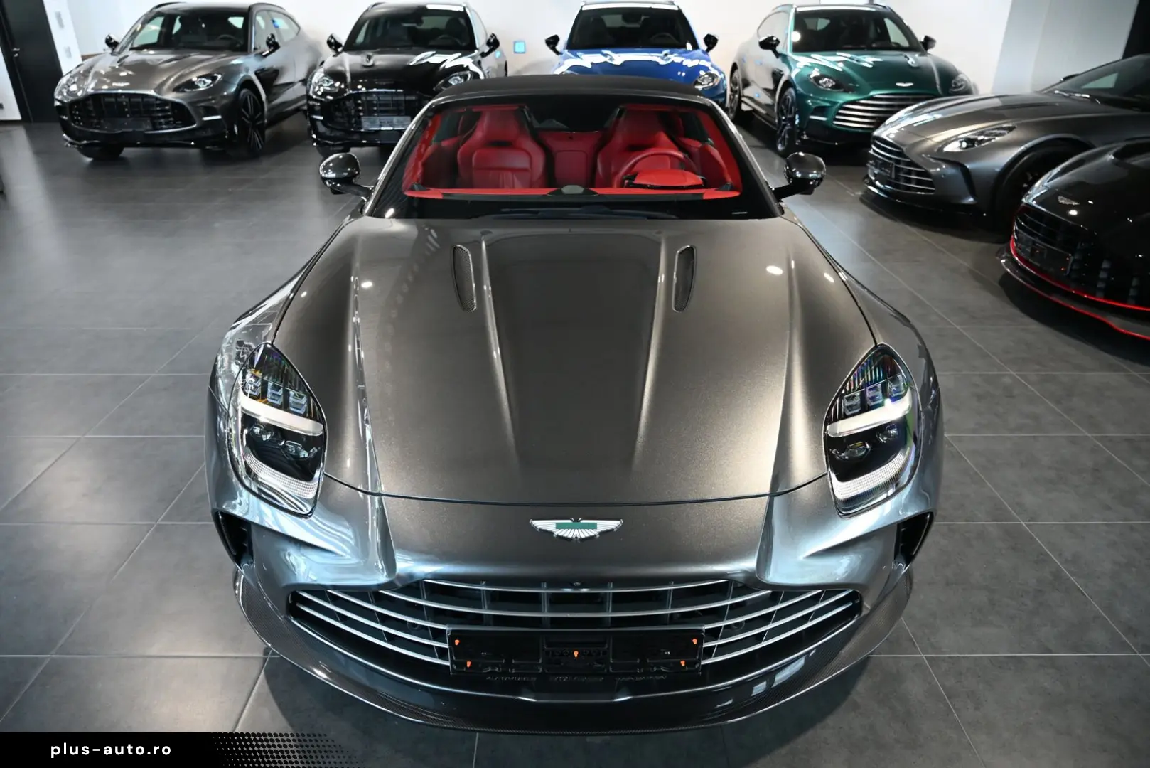 ASTON MARTIN V8 Vantage Roadster Magnetic Silver