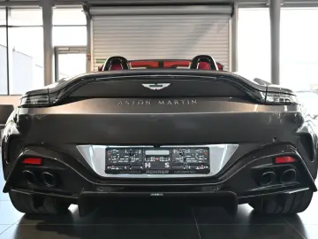 ASTON MARTIN V8 Vantage Roadster Magnetic Silver