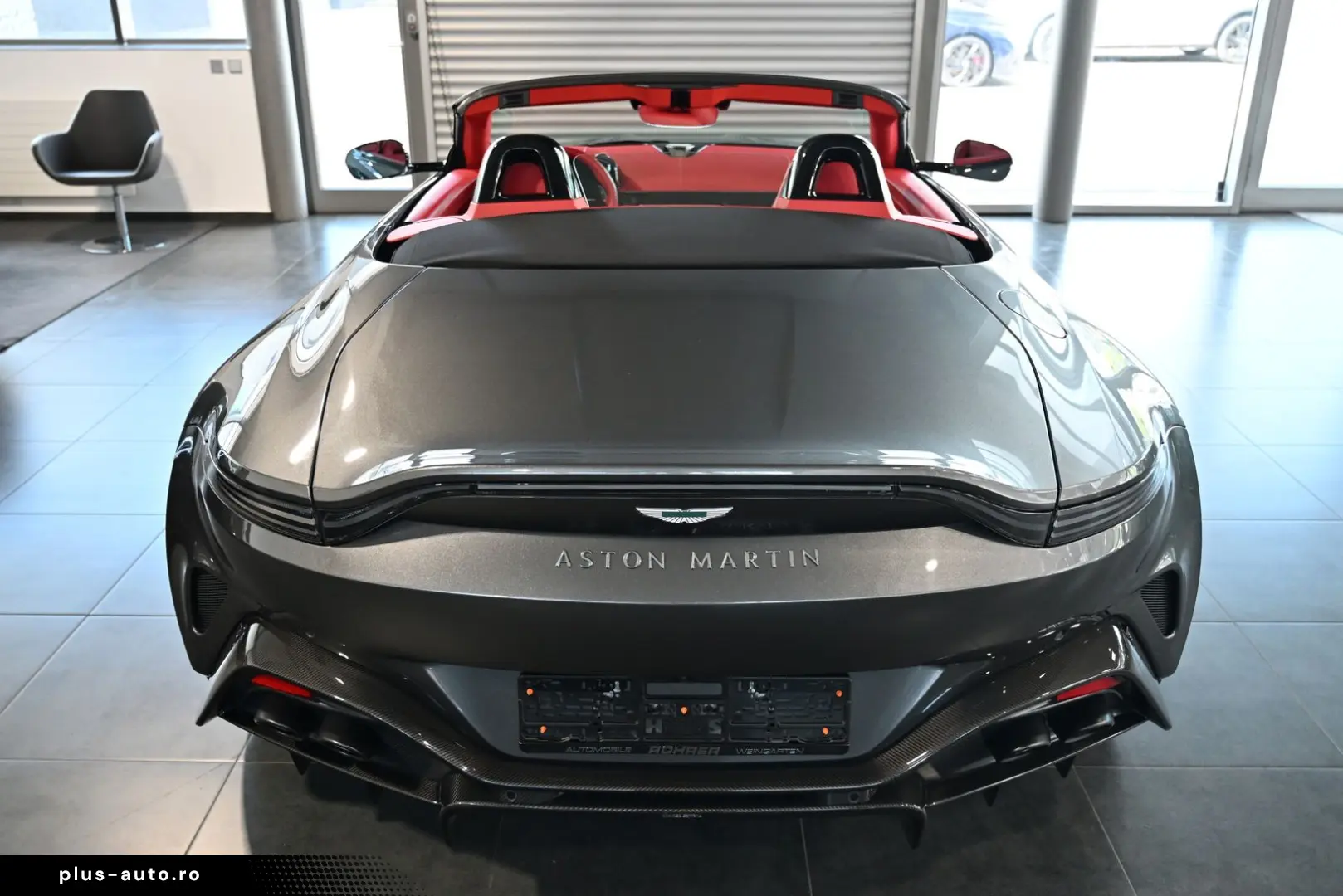 ASTON MARTIN V8 Vantage Roadster Magnetic Silver