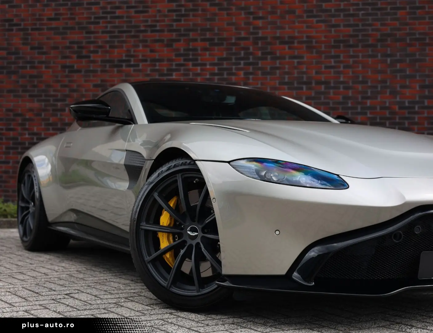 ASTON MARTIN Vantage 4.0 V8   Q Special - 360 camera