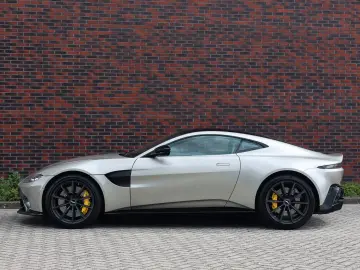 ASTON MARTIN Vantage 4.0 V8   Q Special - 360 camera