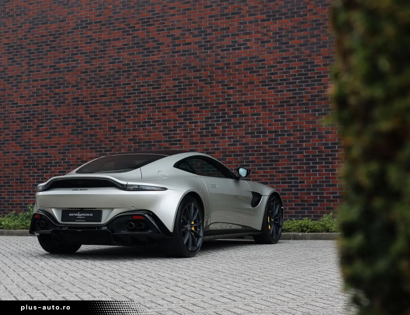 ASTON MARTIN Vantage 4.0 V8   Q Special - 360 camera