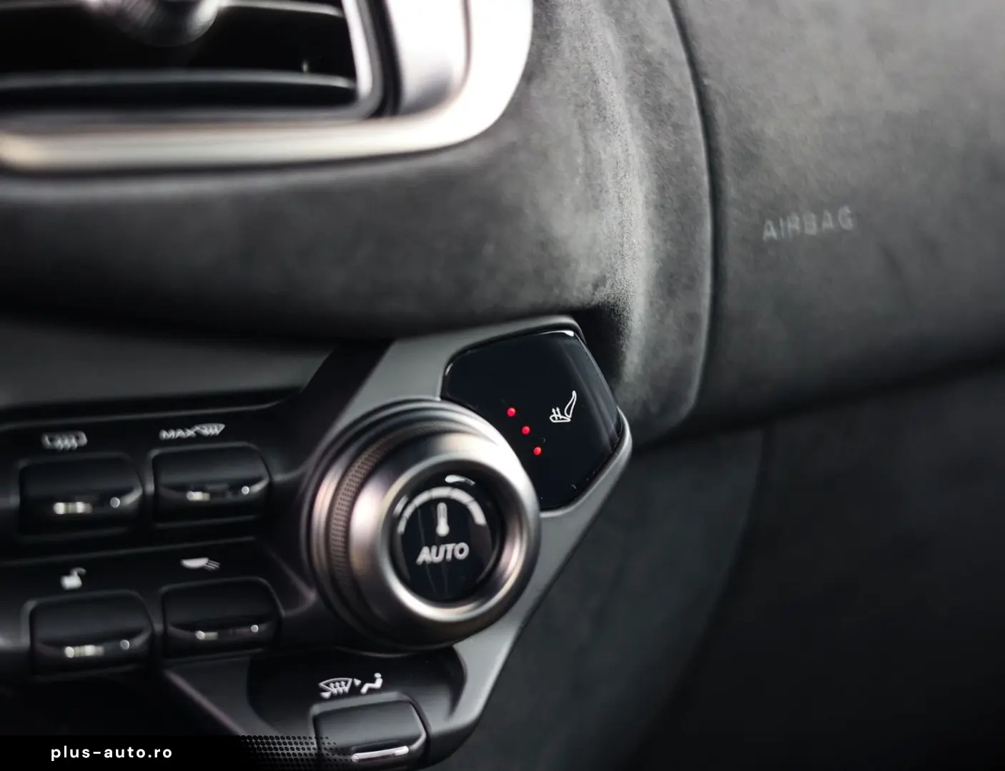 ASTON MARTIN Vantage 4.0 V8   Q Special - 360 camera