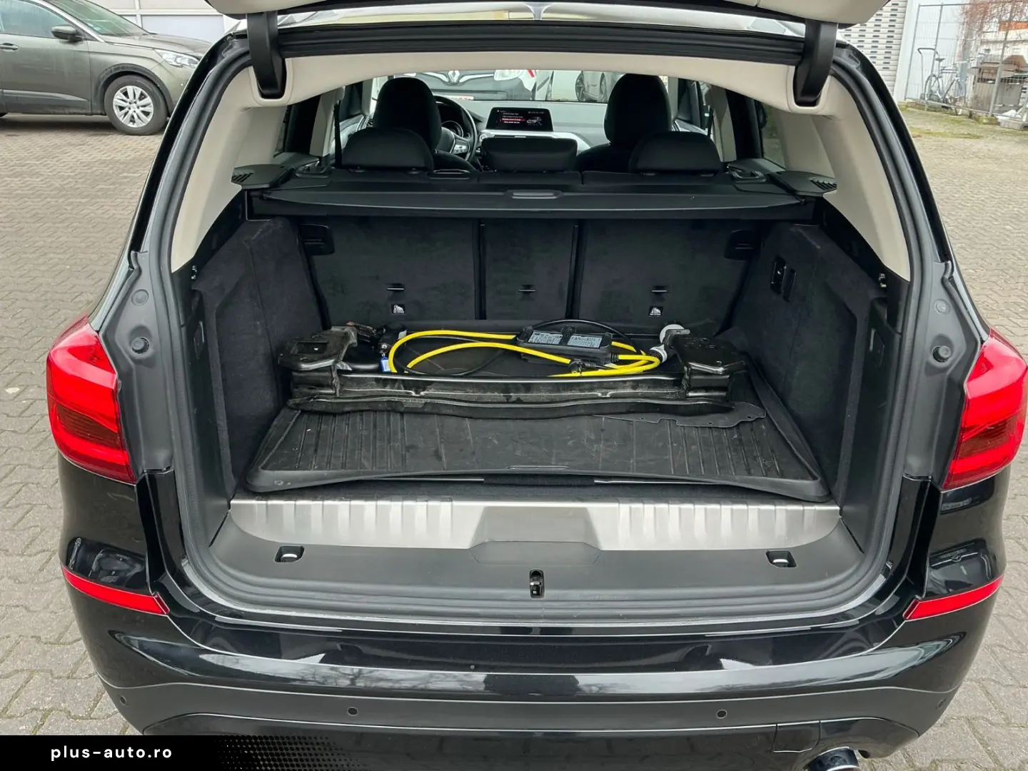 BMW X3 xDrive30eA Advantage Plug-In Navi Kamera