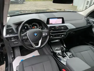 BMW X3 xDrive30eA Advantage Plug-In Navi Kamera