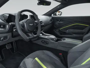 ASTON MARTIN V8 Vantage F1   Sonderedition