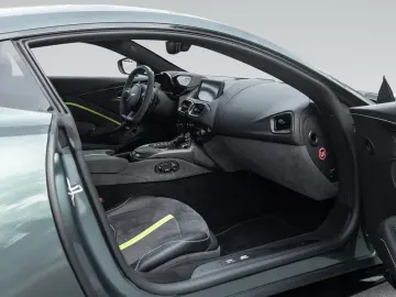 ASTON MARTIN V8 Vantage F1   Sonderedition