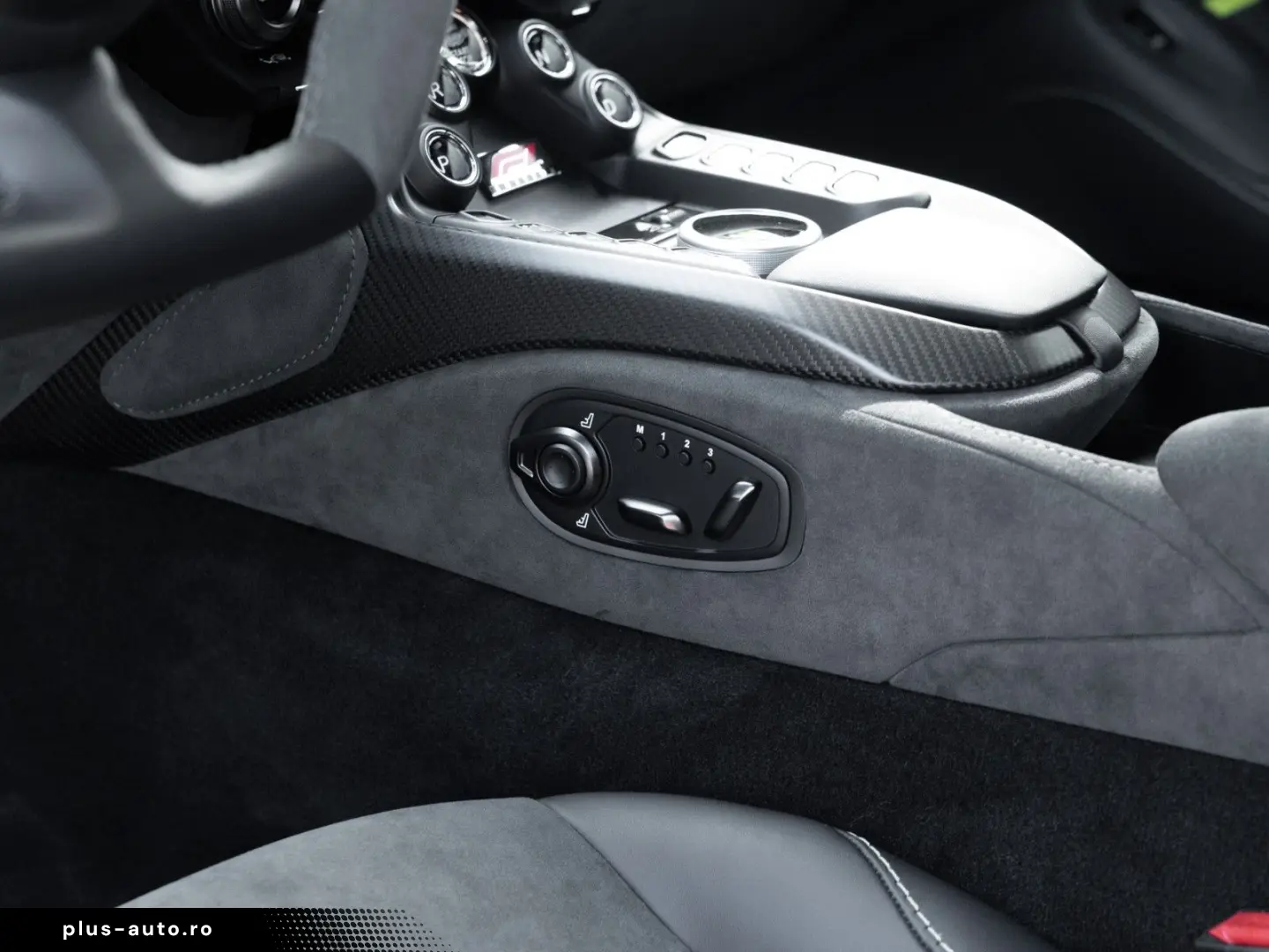 ASTON MARTIN V8 Vantage F1   Sonderedition