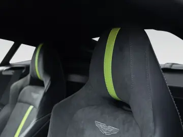 ASTON MARTIN V8 Vantage F1   Sonderedition