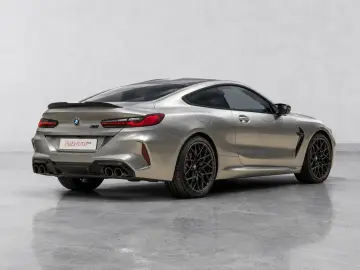 BMW M8