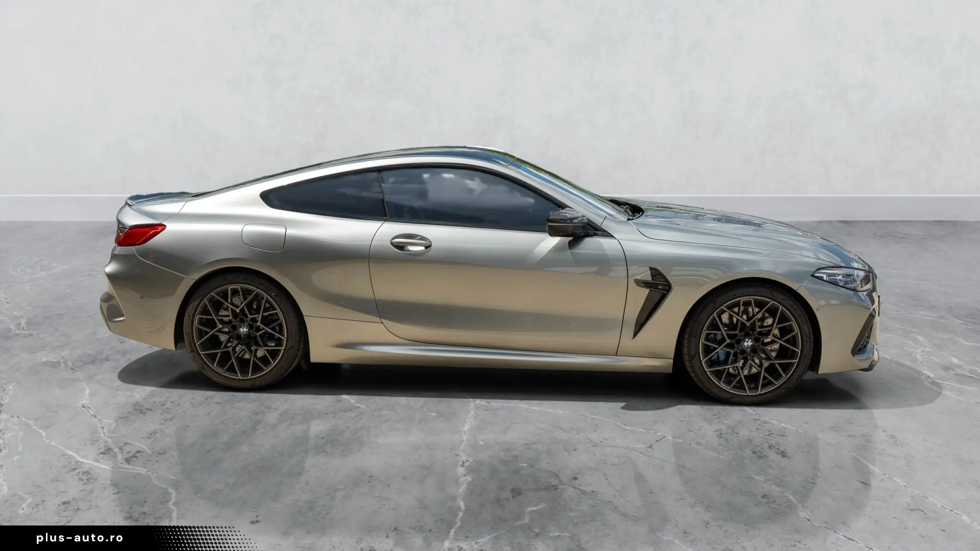 BMW M8