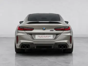 BMW M8