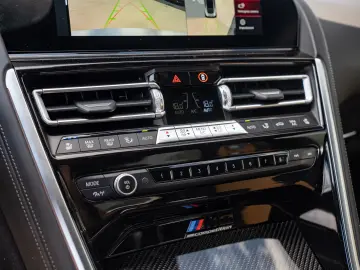 BMW M8