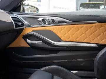 BMW M8