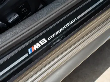BMW M8