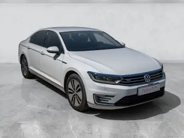 Volkswagen Passat 1.4 TSI DSG GTE PHEV Full LED ACC Keyless