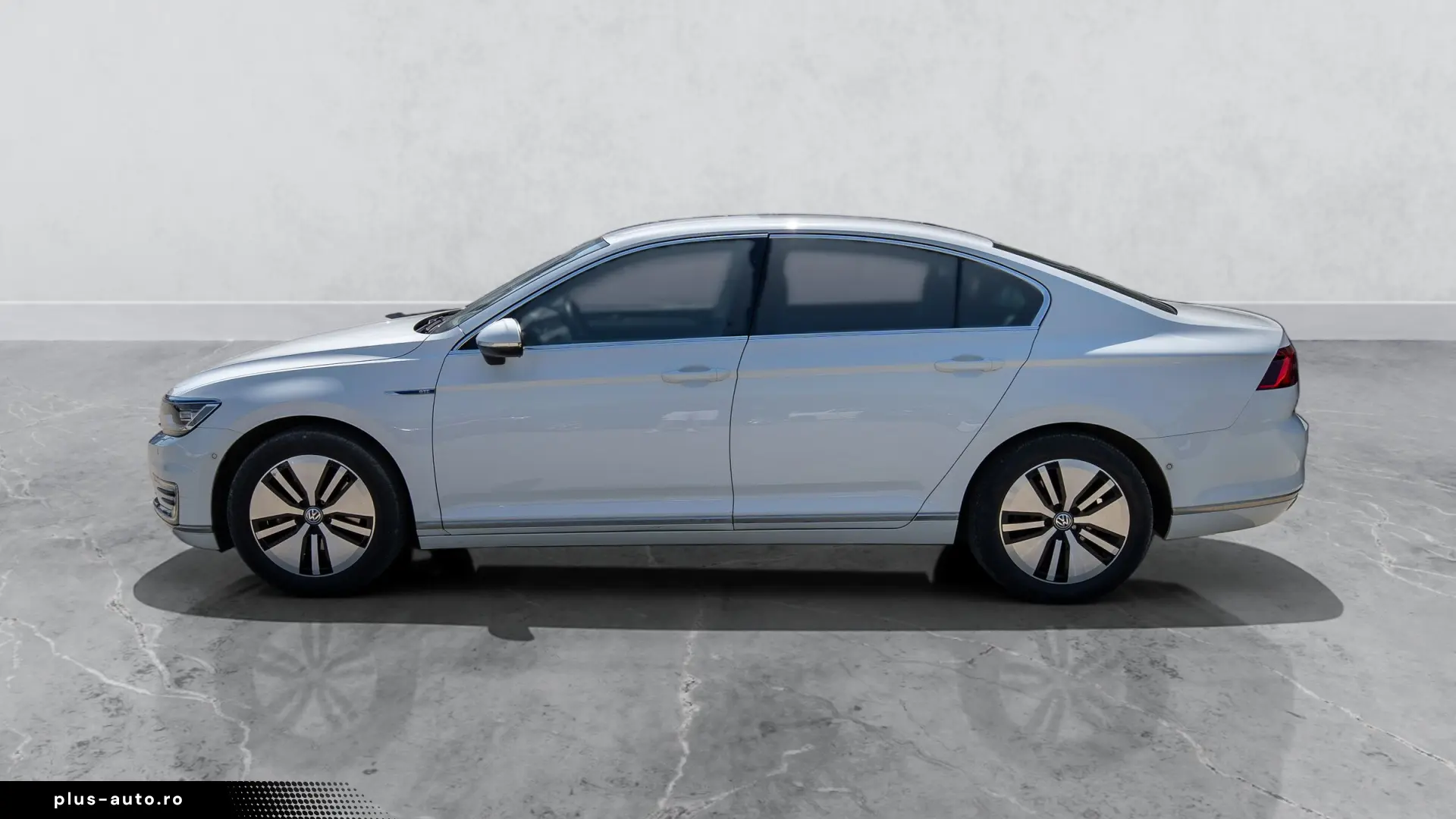 Volkswagen Passat 1.4 TSI DSG GTE PHEV Full LED ACC Keyless