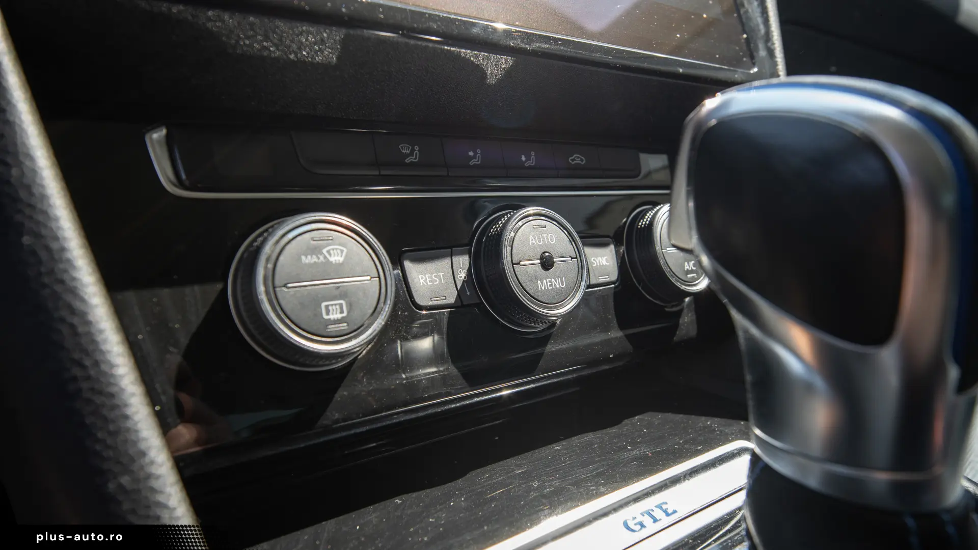 Volkswagen Passat 1.4 TSI DSG GTE PHEV Full LED ACC Keyless