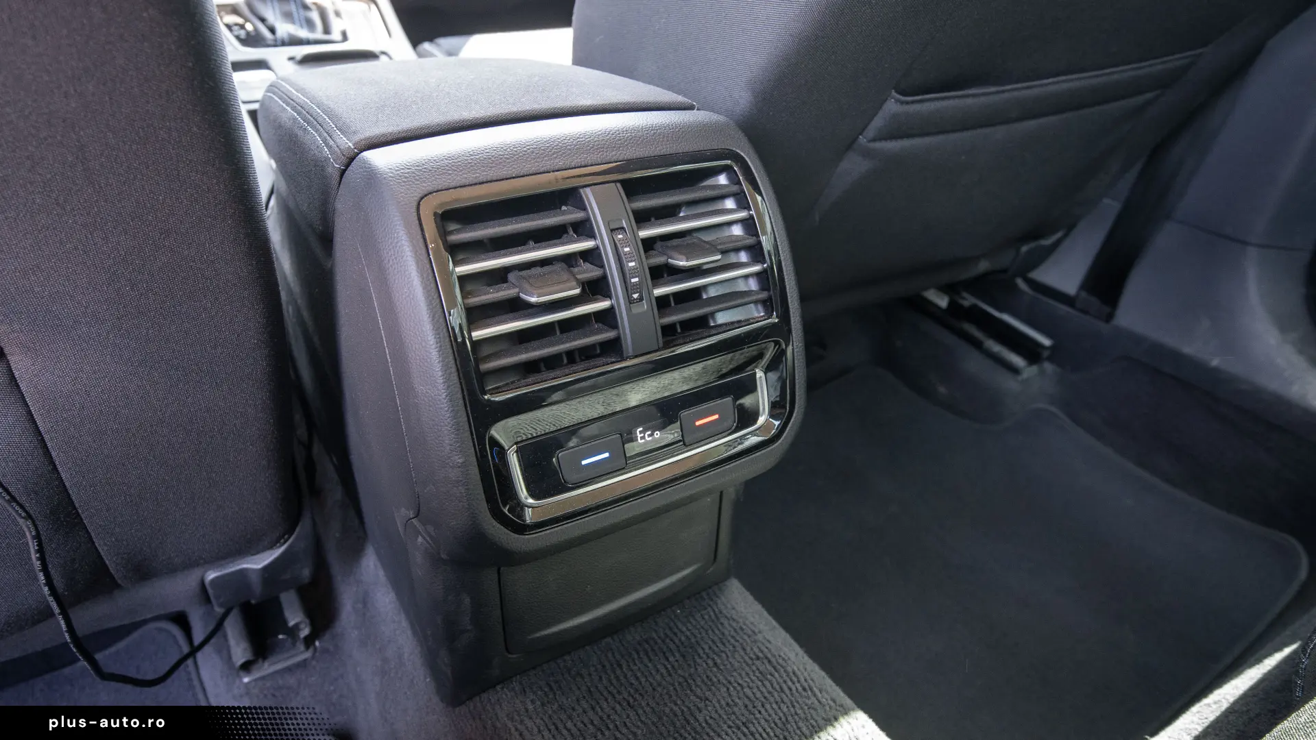 Volkswagen Passat 1.4 TSI DSG GTE PHEV Full LED ACC Keyless