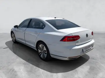 Volkswagen Passat 1.4 TSI DSG GTE PHEV Full LED ACC Keyless