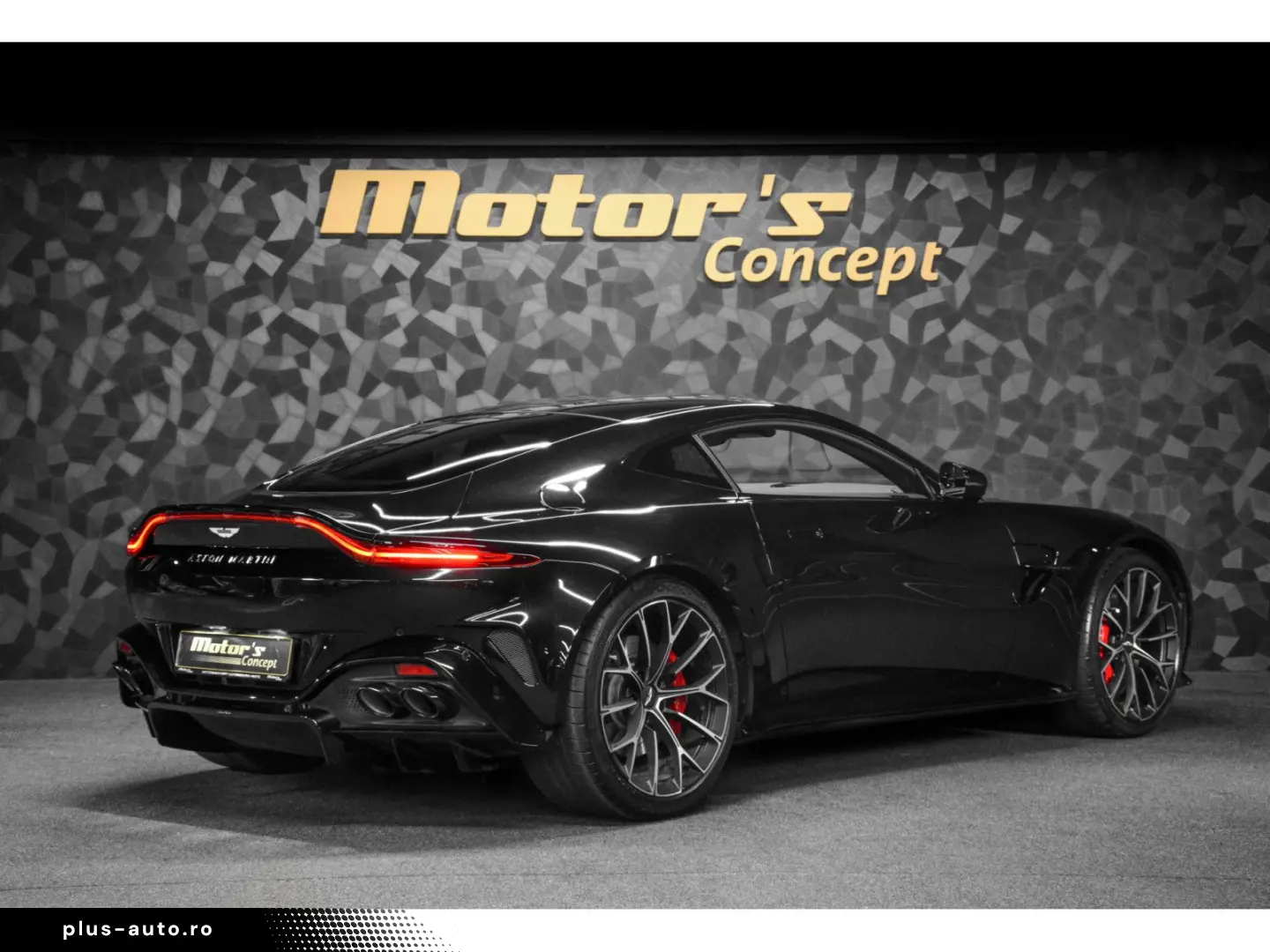 ASTON MARTIN Vantage V8 Coupé