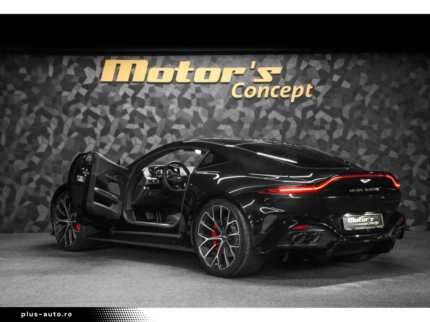 ASTON MARTIN Vantage V8 Coupé