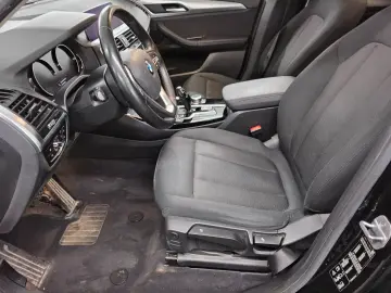 BMW X3 xDrive20d Navi LED AHK DA DAB PDC