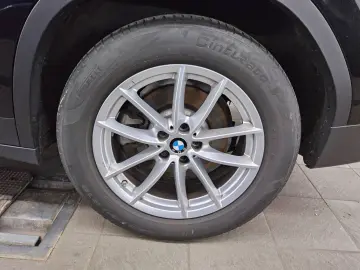 BMW X3 xDrive20d Navi LED AHK DA DAB PDC