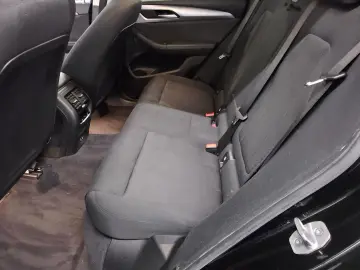 BMW X3 xDrive20d Navi LED AHK DA DAB PDC
