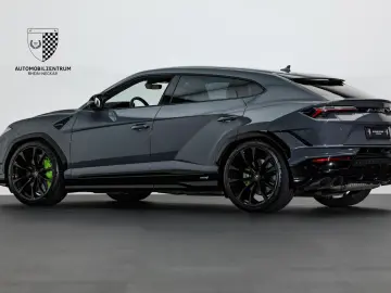 LAMBORGHINI Urus S AdPersonam Carbon Style Park Bang&Olufsen