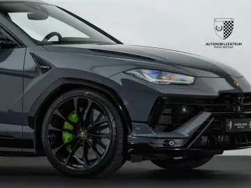 LAMBORGHINI Urus S AdPersonam Carbon Style Park Bang&Olufsen