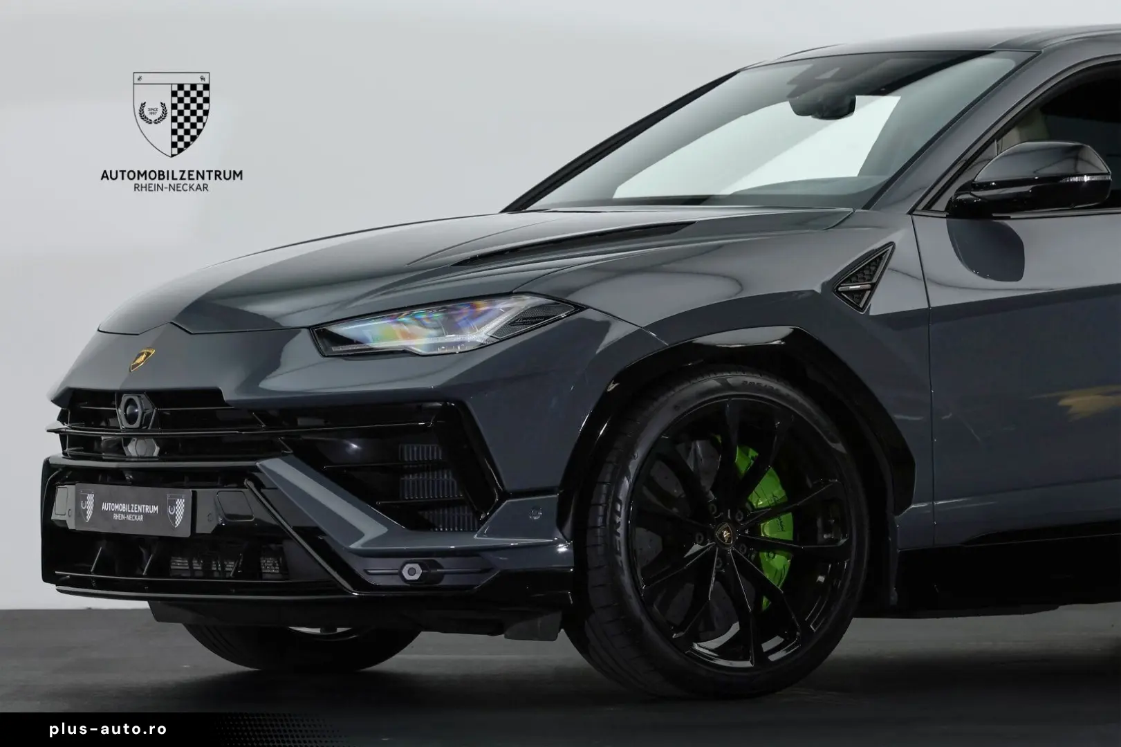 LAMBORGHINI Urus S AdPersonam Carbon Style Park Bang&Olufsen