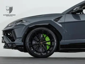 LAMBORGHINI Urus S AdPersonam Carbon Style Park Bang&Olufsen