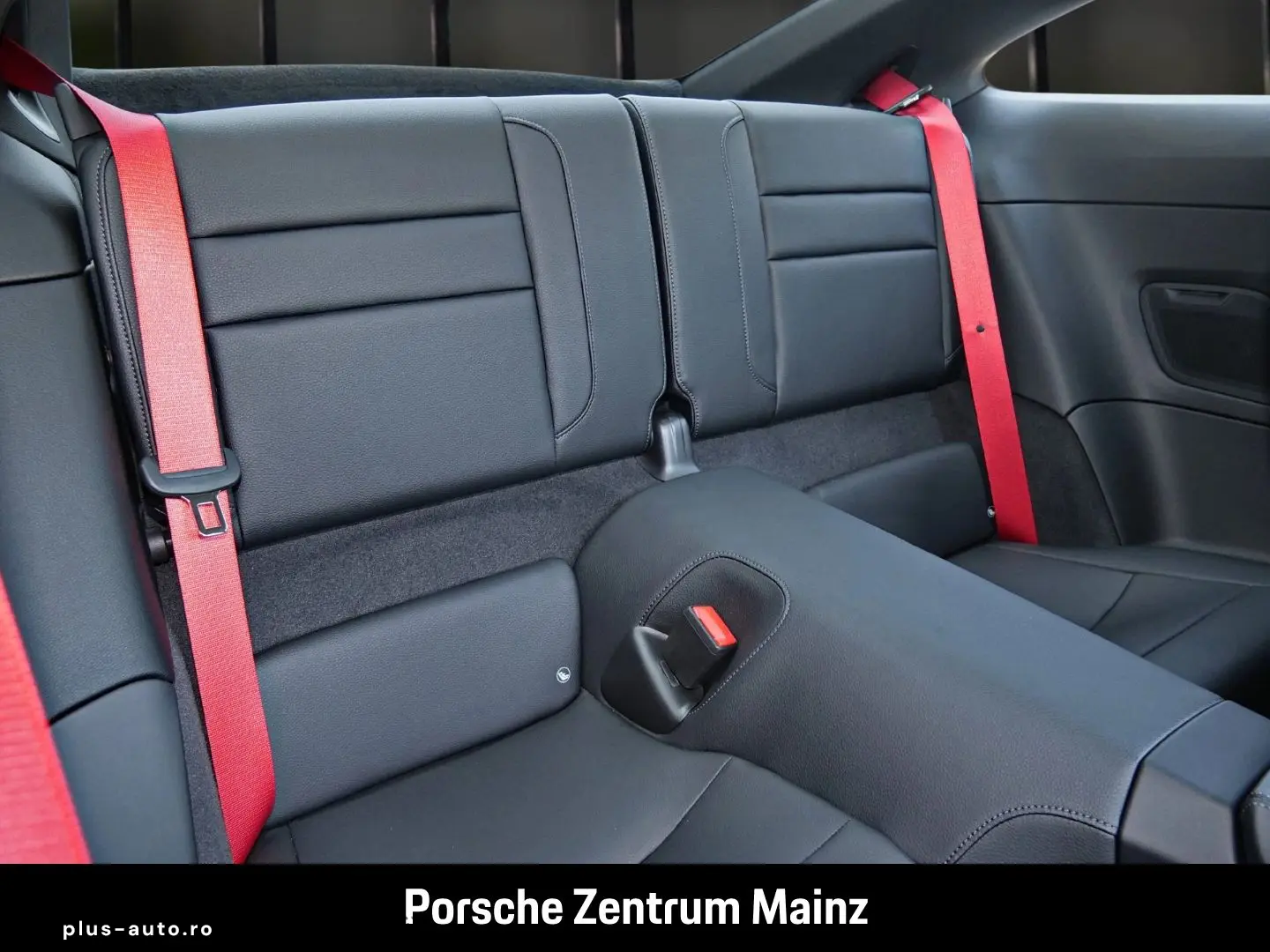 PORSCHE 992 911 Carrera S Nachtsicht Liftsystem-VA BOSE