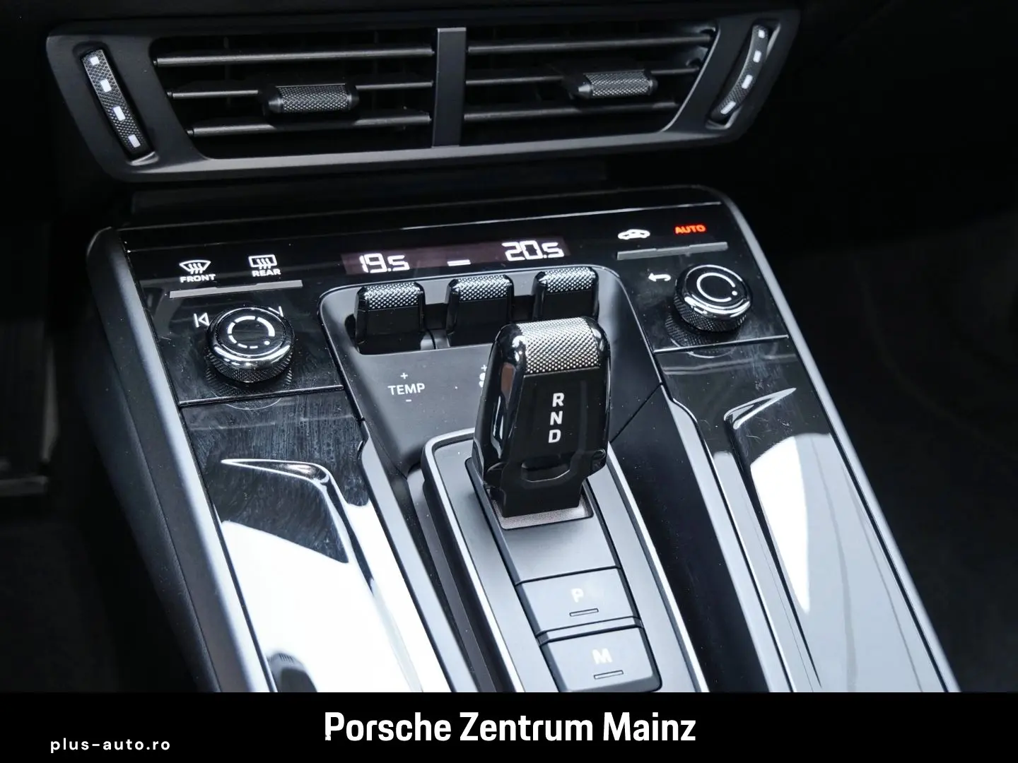 PORSCHE 992 911 Carrera S Nachtsicht Liftsystem-VA BOSE