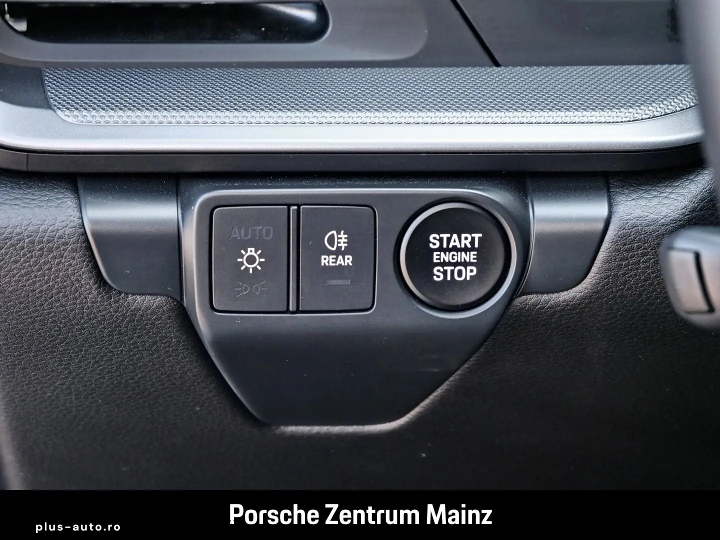 PORSCHE 992 911 Carrera S Nachtsicht Liftsystem-VA BOSE