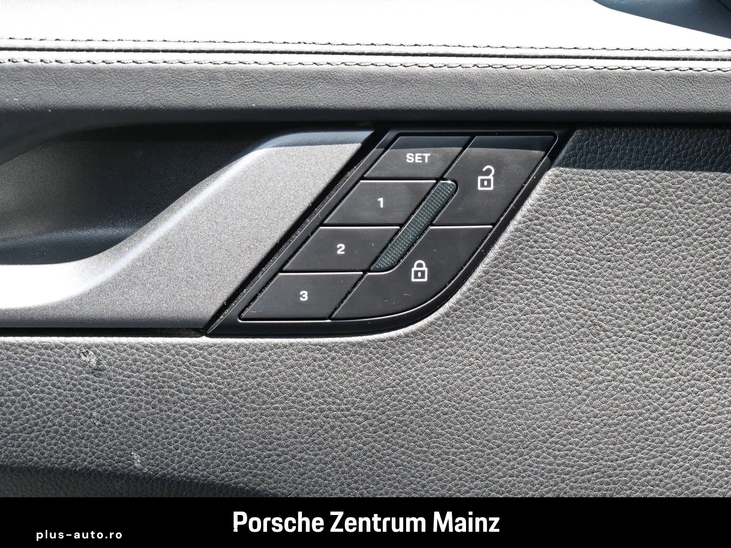 PORSCHE 992 911 Carrera S Nachtsicht Liftsystem-VA BOSE