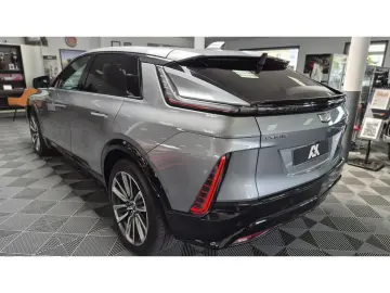 CADILLAC Lyriq 388 kW AWD Sport AWD AKG-Sound Pano Belüft