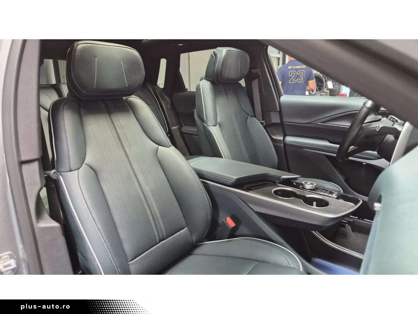 CADILLAC Lyriq 388 kW AWD Sport AWD AKG-Sound Pano Belüft