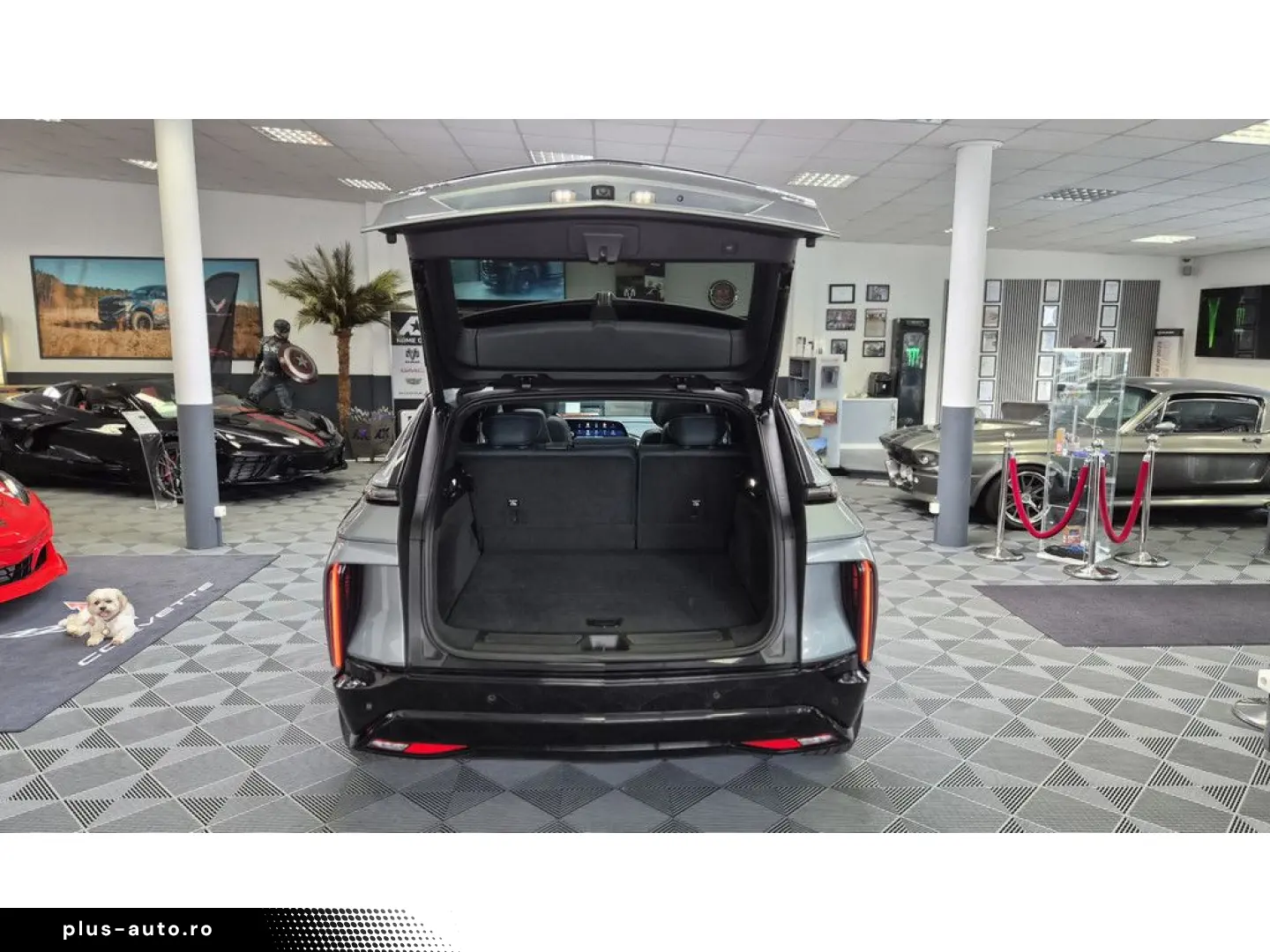 CADILLAC Lyriq 388 kW AWD Sport AWD AKG-Sound Pano Belüft