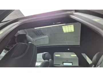 CADILLAC Lyriq 388 kW AWD Sport AWD AKG-Sound Pano Belüft