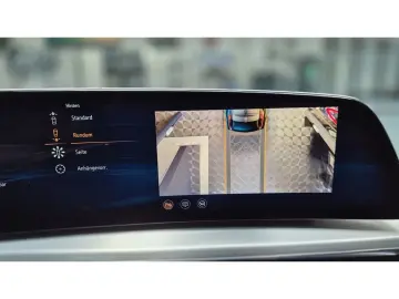CADILLAC Lyriq 388 kW AWD Sport AWD AKG-Sound Pano Belüft