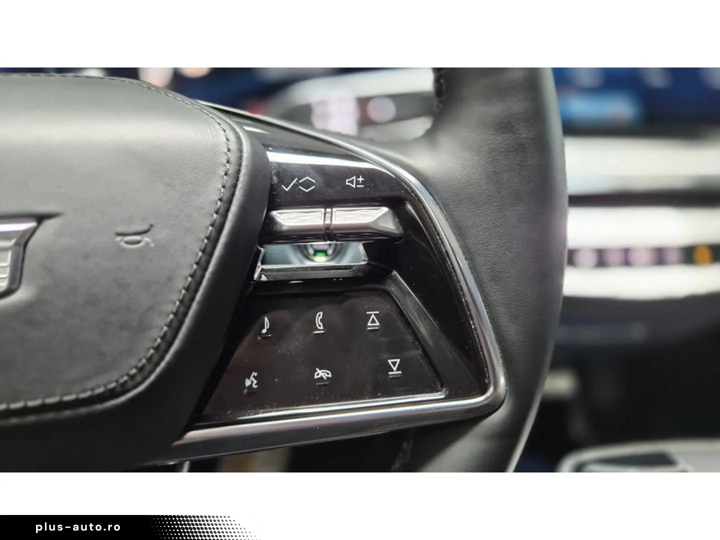 CADILLAC Lyriq 388 kW AWD Sport AWD AKG-Sound Pano Belüft