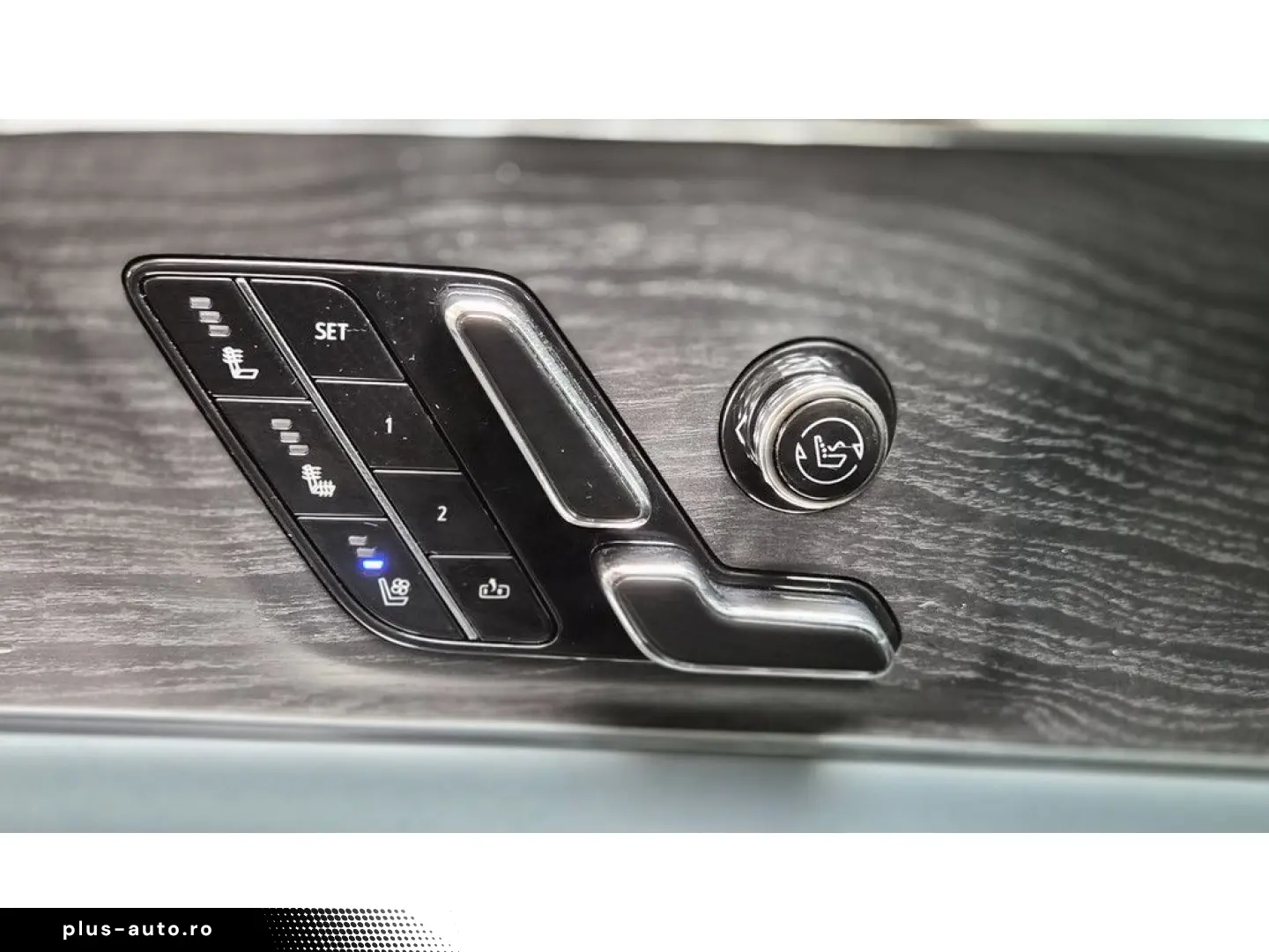 CADILLAC Lyriq 388 kW AWD Sport AWD AKG-Sound Pano Belüft