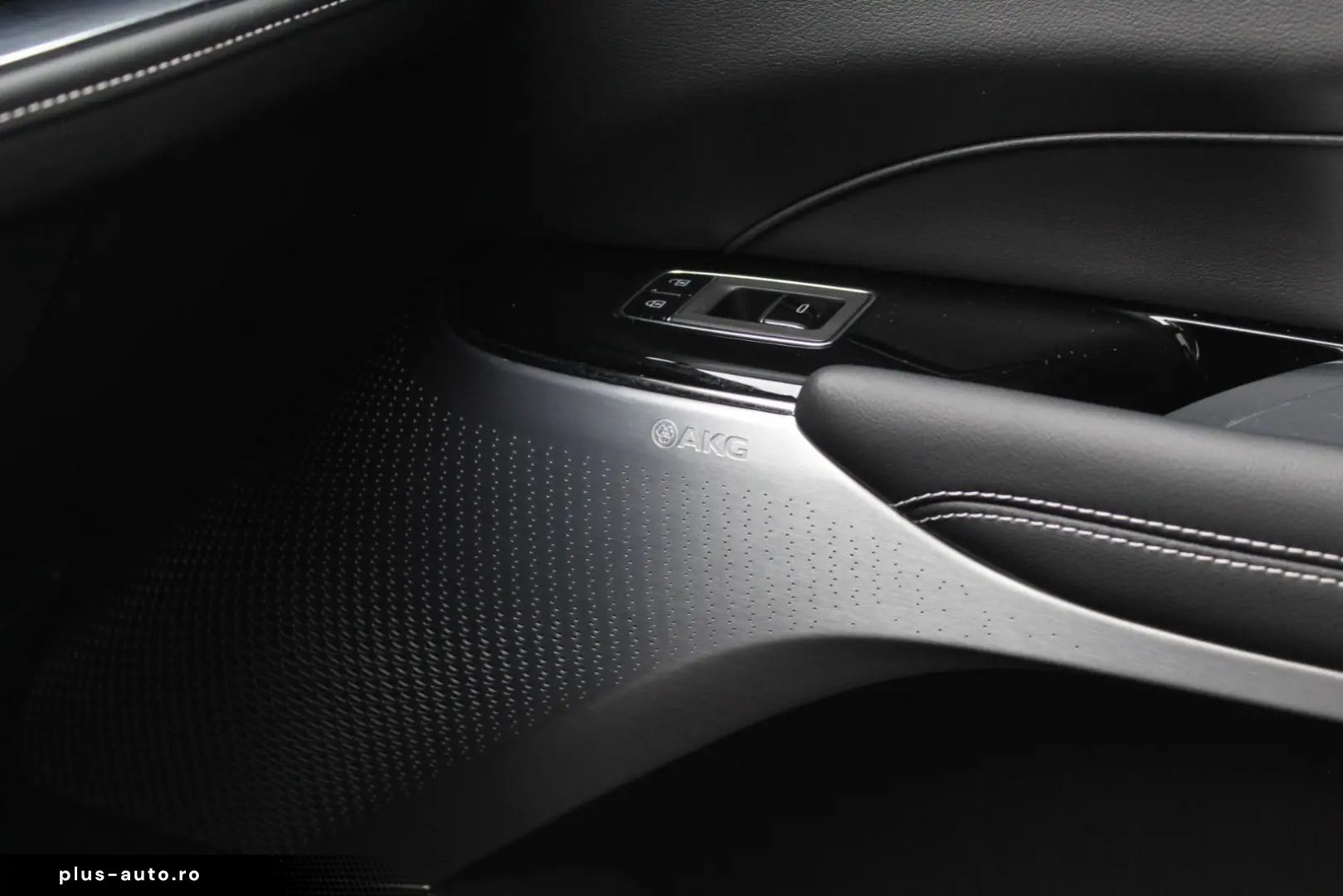 CADILLAC LYRIQ Sport 600  AWD - Black Edition
