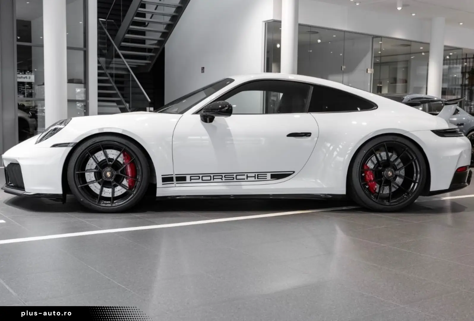 PORSCHE 992 Carrera GTS Coupé   Lift   Aerokit