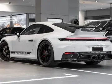 PORSCHE 992 Carrera GTS Coupé   Lift   Aerokit